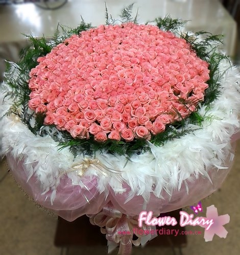 台北花店超級吸睛品 天天都愛妳 365朵粉玫瑰花束