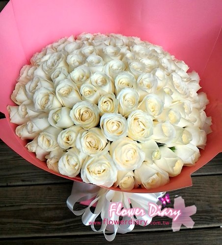 花日記花坊 MiniQ系列 白色甜蜜 99朵白玫瑰花束