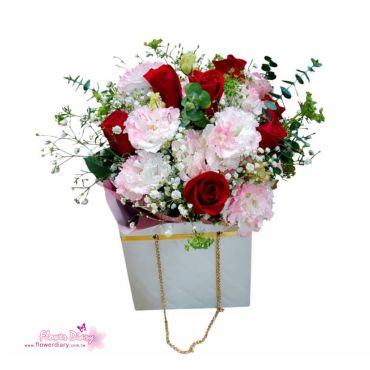 花店精選 CP值最高 小香風 優雅白 玫瑰花禮盒